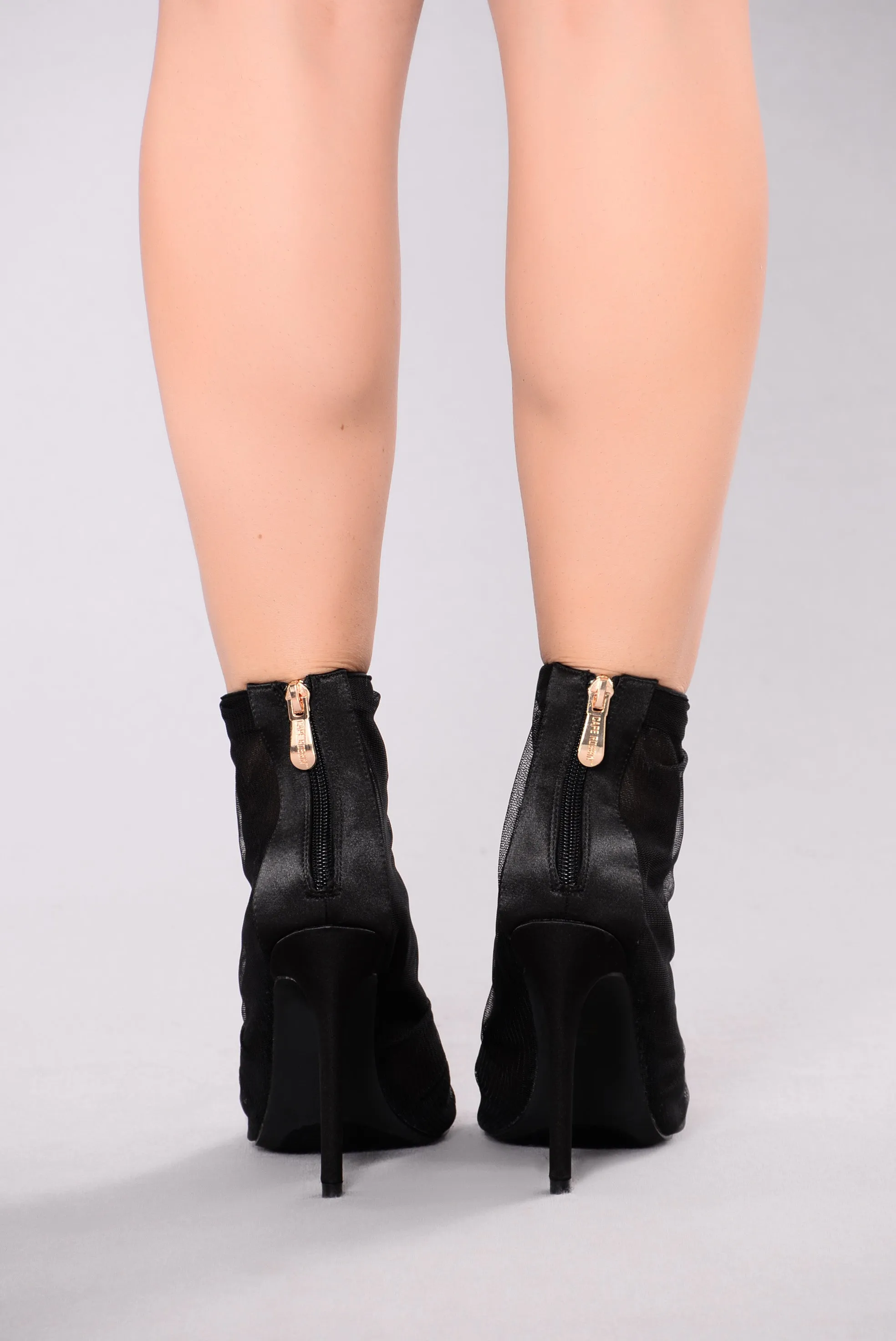 All Day Mesh Bootie - Black