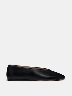 Black leather Regency slippers