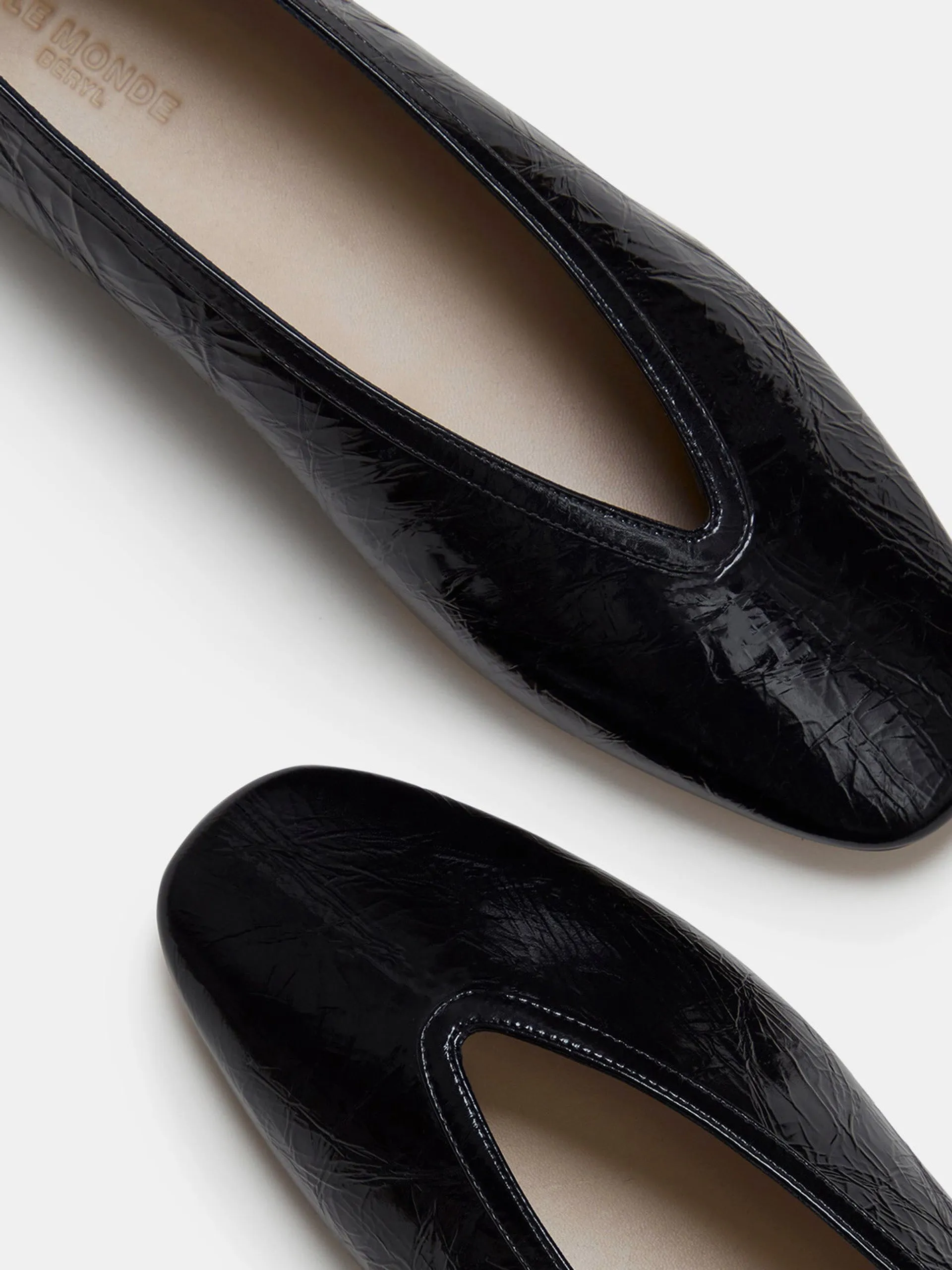 Black naplack leather Luna slippers