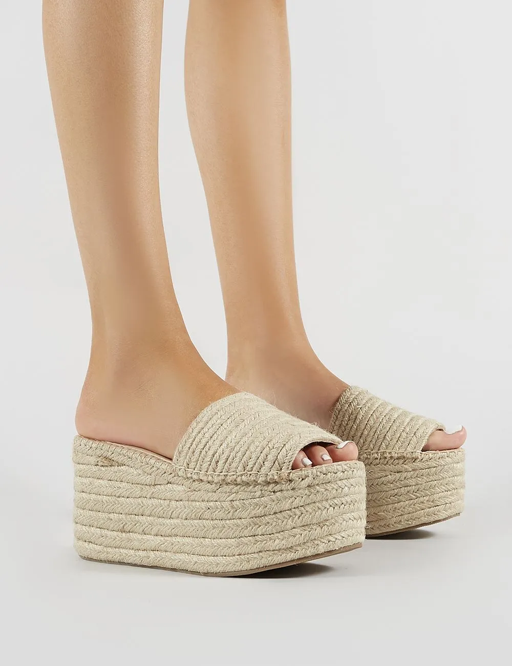Bodhi Flatform Sandals in Natural Woven