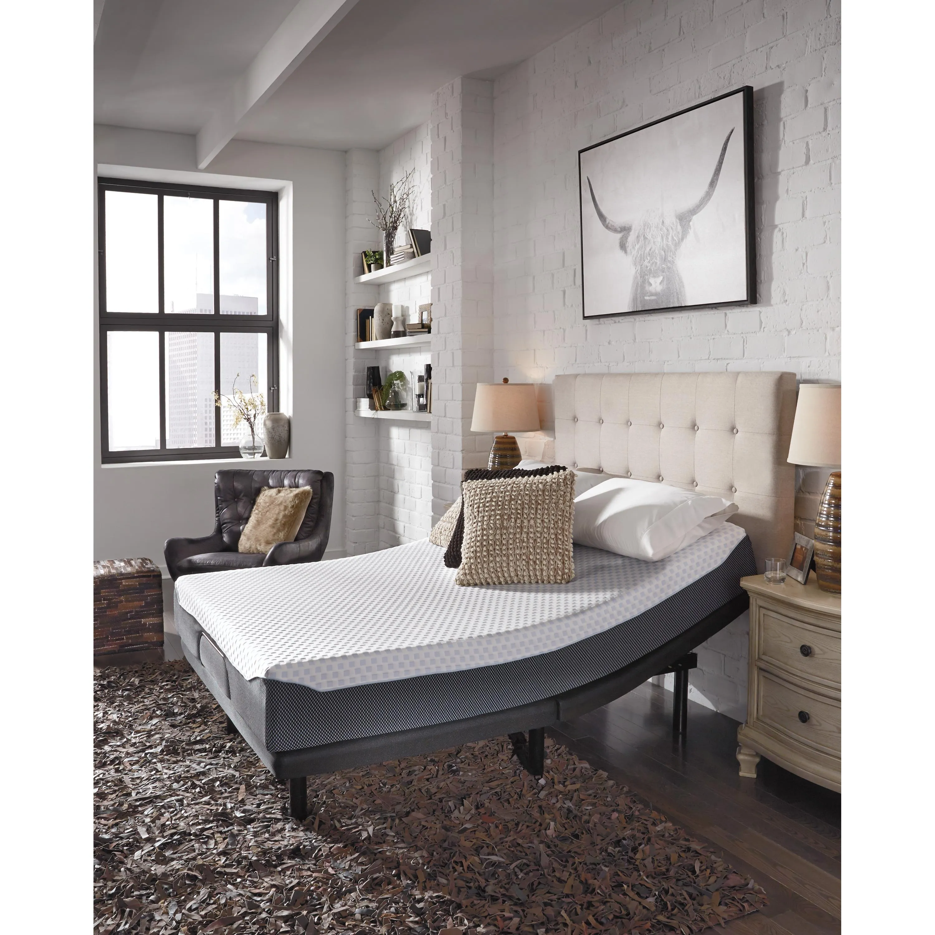 Sierra Sleep 10 Inch Chime Elite M67331 Queen Mattress