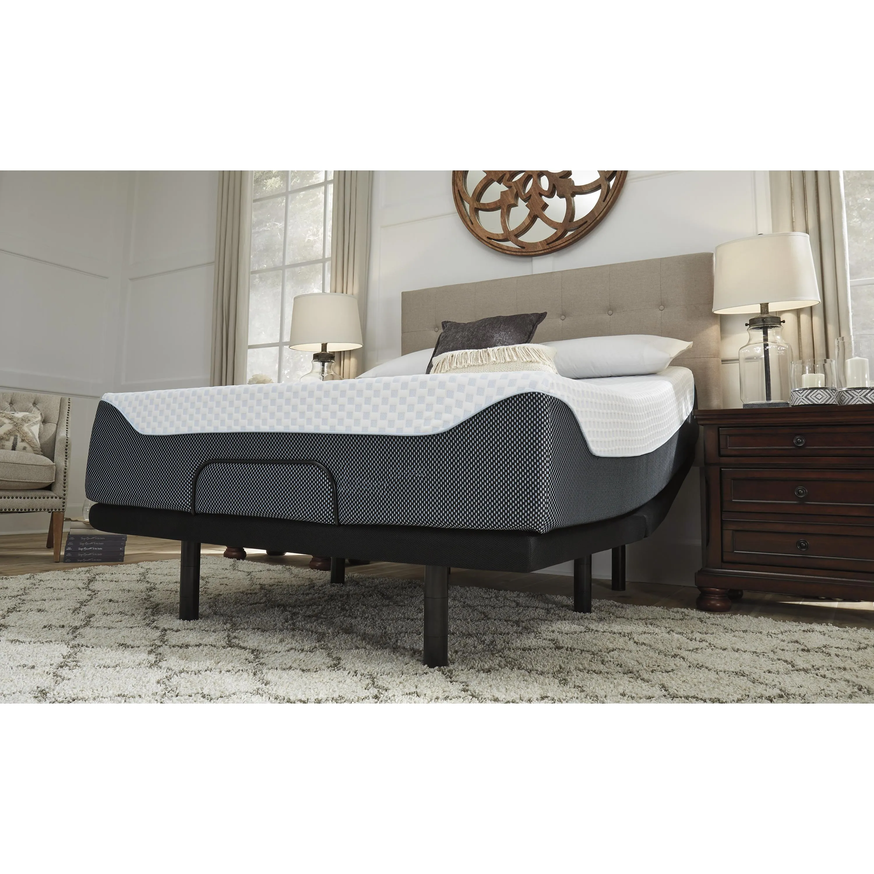 Sierra Sleep 14 Inch Chime Elite M71431 Queen Mattress