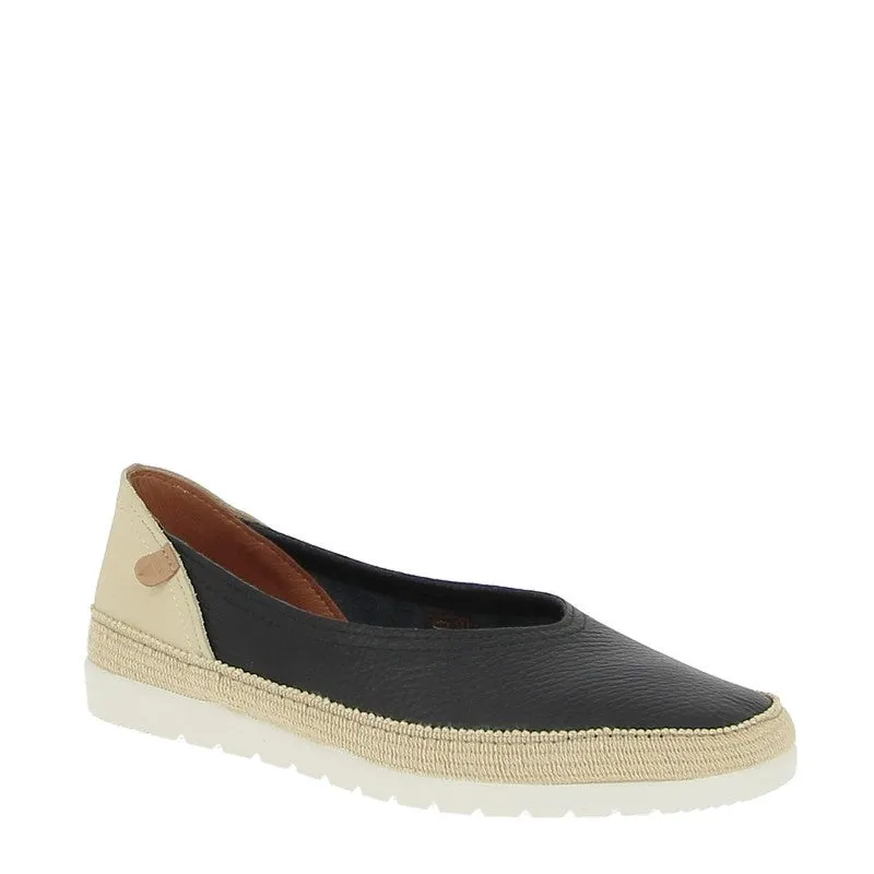 Verbenas Noelia Black Slip On
